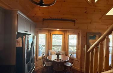 Mountain Cabin & Creek-Front Nature Retreat NC - Foto 36