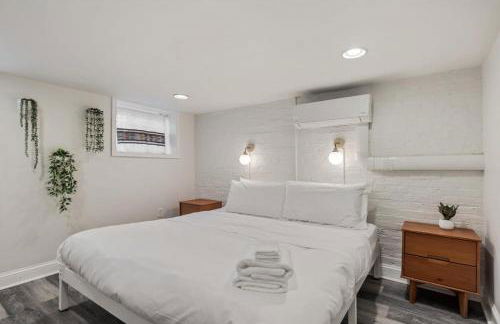 Garden-Level 2-BR Apt in Historic Petworth Home - Foto 3