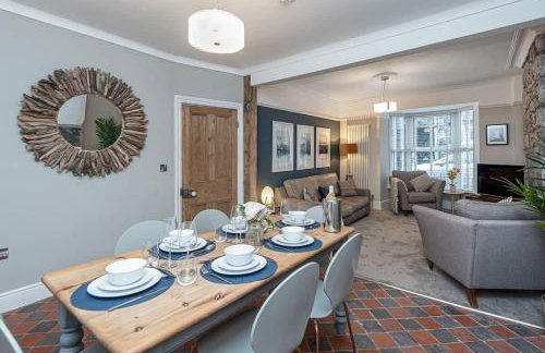 Glanrhyd Townhouse in Central Dolgellau with Parking and Bike Storage - Photo 8