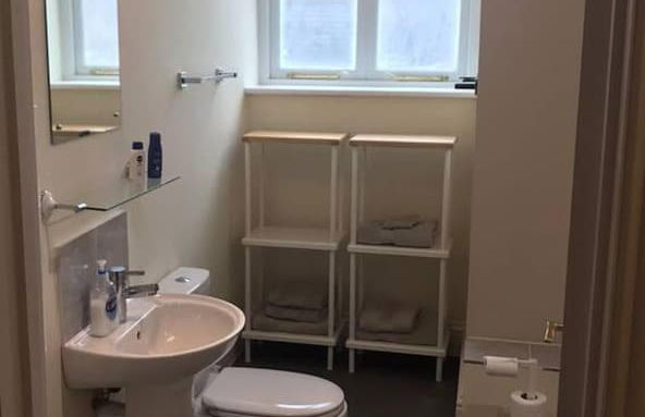 Modern Penthouse With Views in Stroud - Foto 17