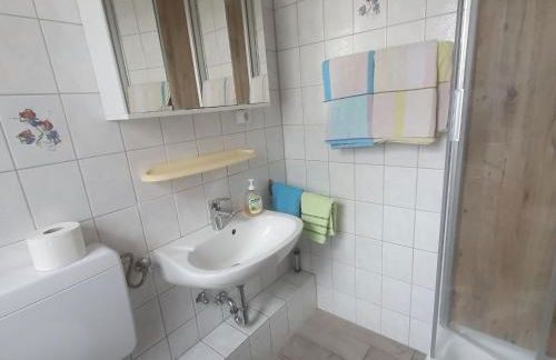 Large Detached Holiday Home in Hesse With Private Garden and Terrace - Foto 87