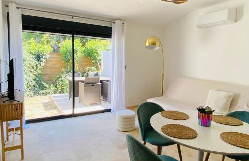 Nanséa Lodge en Provence - Photo 1