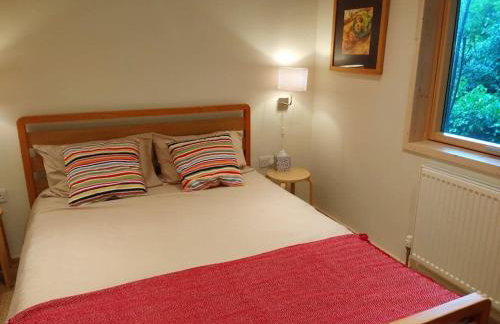 Best of both worlds, trees & town - Foto 7