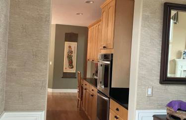 1 BR in a Lakeview House Near Redmond DT - Foto 12