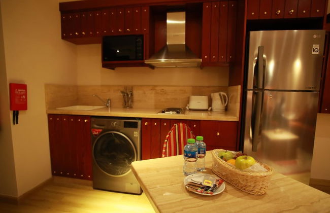 Al Liwan Suites Rawdat Al Khail - Foto 17