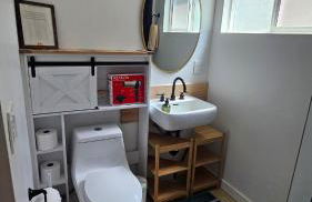 Modern Charming Steps From Downtown Family Friendly Gated Private Driveway Parking Conventions,Petco Park,Rady Shell, Gaslamp, Beaches, Zoo,Balboa Park - Foto 11