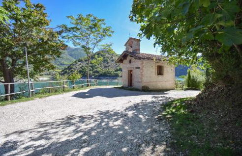 1 Bedroom Cozy Apartment In Castel Di Tora - Foto 27