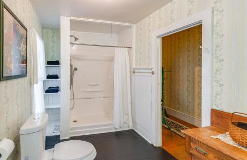 6 Mi to Lake George Adirondack Home with Game Room - Foto 20