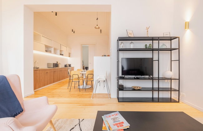 New Apartment Center of Trendy St Gille - Foto 13