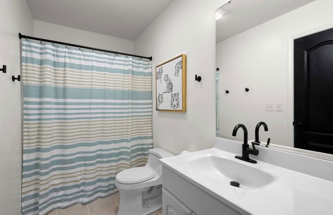 Knotty Pines by Avantstay Lake Views, Renovated - Foto 18