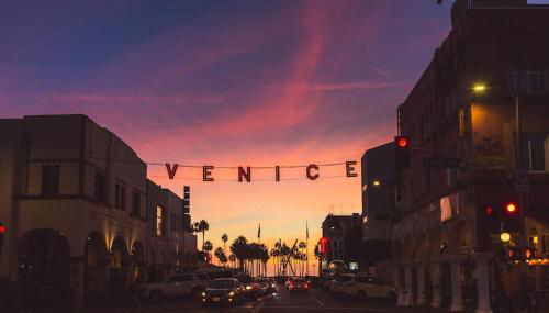 Elegant White Cottage, Venice Beach, California - Foto 2