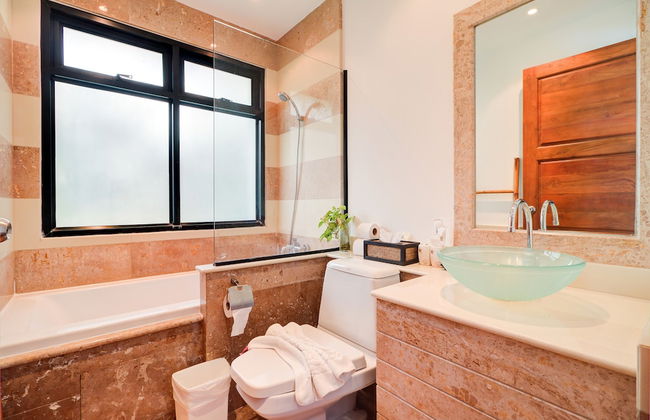 Kan Panorama Seaview Villa - Foto 23