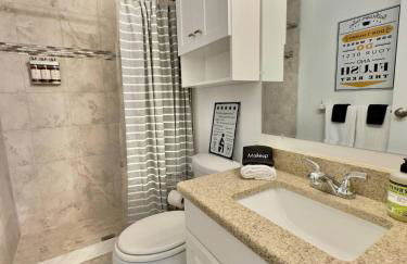 Beachfront with heated pool, 60 seconds to beach - Foto 48