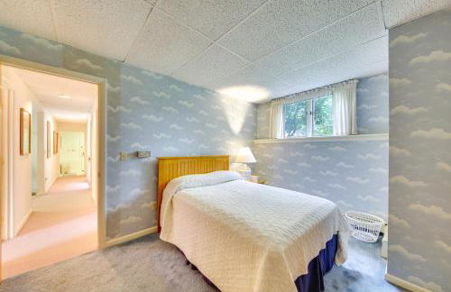 Charming Retreat with Deck about 4 Mi From Casco Bay! - Foto 12