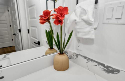 NEW! The Brandōn - Upscale Manor - Garage - Near Medical Center & NRG - Foto 22