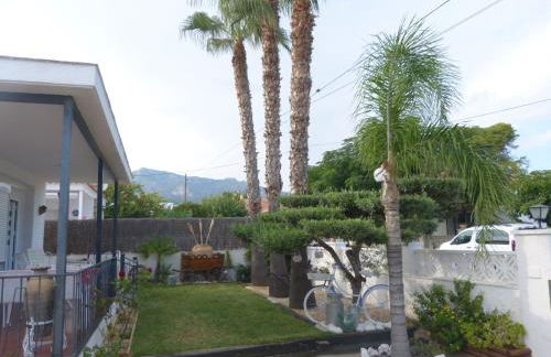 Exclusivo Chalet a Pie de Costa - Foto 8