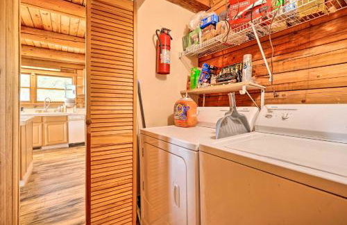 Stunning Log Cabin with Great Views, Firepit, Deck near Twain Hart - Foto 25