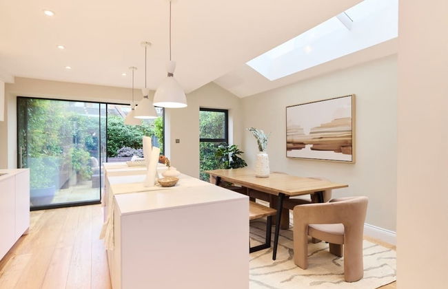 The Latimer Wonder - Stunning 5bdr House With Garden - Foto 8