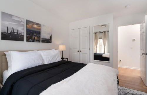 Upscale 4BR Retreat at the Reservoir! - Foto 29