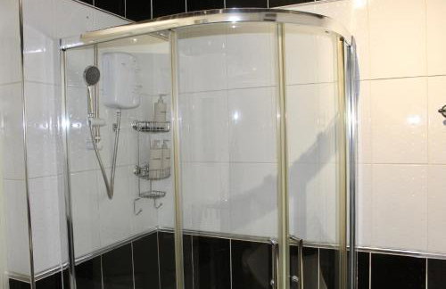 4 bedroom home with games room - sleeps 8 Perfect for families, groups and contractors - Foto 22