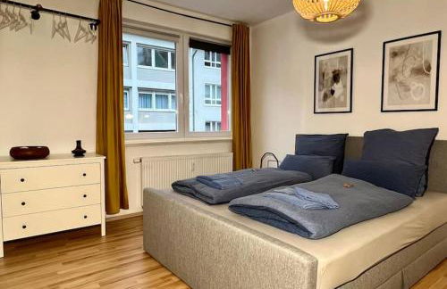 Ruhig & Zentral - 2 Kingsize Betten - Wi-Fi - Foto 12