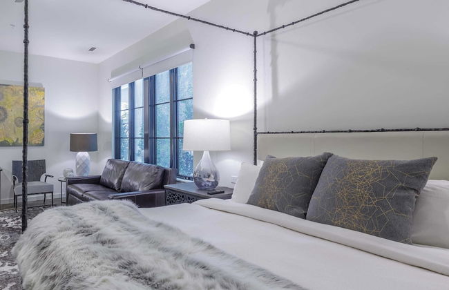 121 Hotel Floor 1 & 2 by Avantstay Sleeps 34, 10 Units in Nashville - Foto 11