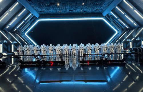 3 Bedroom Villa with Poolside Cinema and Games Room Close to theme Parks sleeps 6 - Photo 60