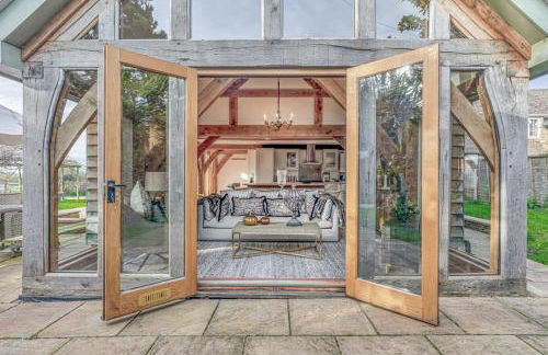 Hiron's Piece and Honeysuckle Cottage - with Hot Tub - Photo 59