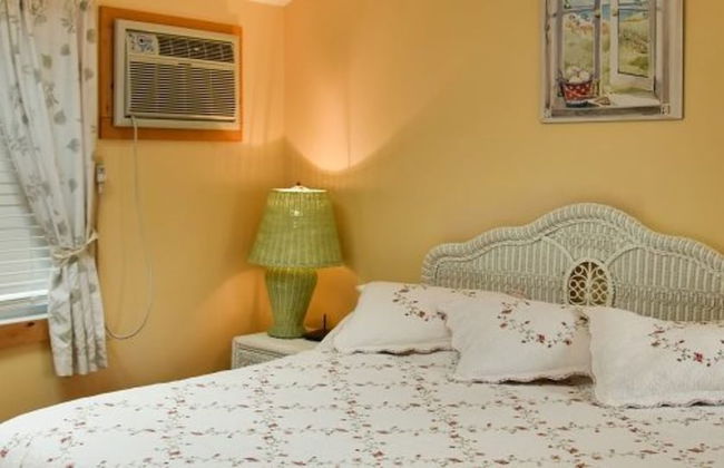 Shorelands Guest Resort and Cottages - Photo 5