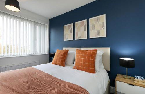 Cosy 4-BDR Family-Friendly House in North Hykeham, with High Speed Free WiFi, Secure Parking, Sleeps Up to 7, Long-Term Stays Allowed! - Foto 14