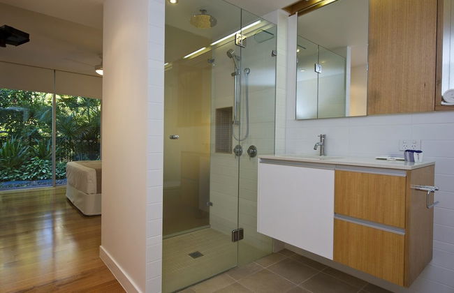 Maggies Beachfront Apt. 9 - Photo 15