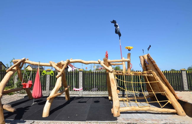 Cottage in Cisowo Near Baltic Coast Beach - Photo 12