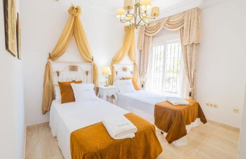 Cubo's Villa Bellavista La Jona & Heated Pool - Photo 60