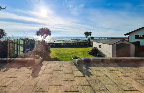 Southcroft Lodge - Photo 2