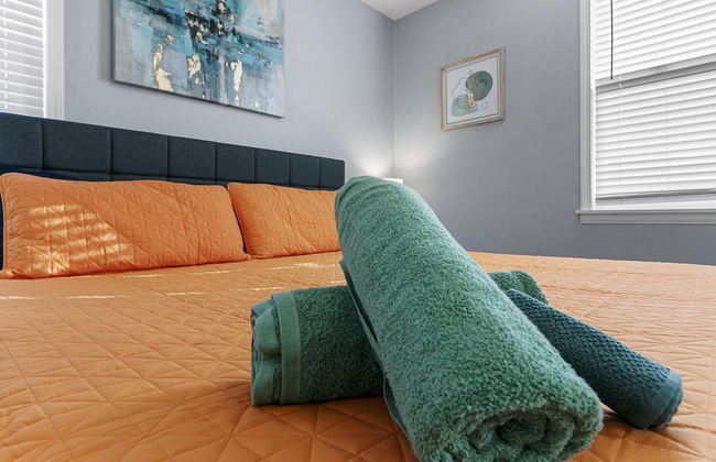 The Waterfront - Waterslide Game Room Sleeps 26 - Foto 44