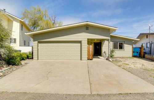 Waterfront Lakeport Rental Home with Private Dock! - Foto 33