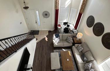 An Incredible Vacation Home with Saltwater Pool! - Foto 11