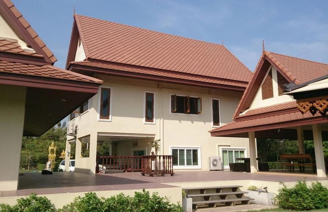 Tharnrarin Villa Suphan Buri - Photo 80