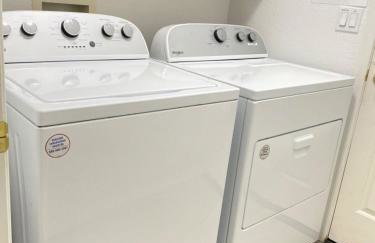 Catalina Pool-side Hideaway 4 Bed 3 Bath - Foto 27