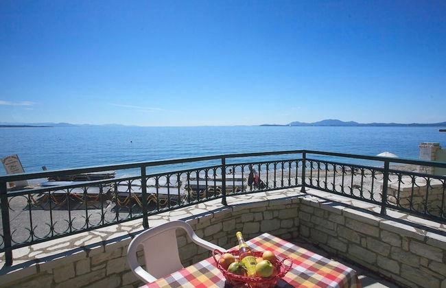 Dina Beach Front Apartment - Foto 19