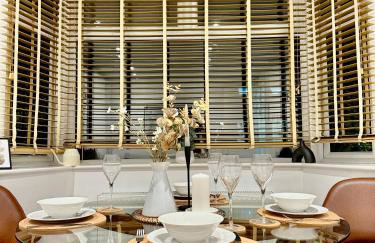 Superb Duplex in North London with reserved parking - Photo 17