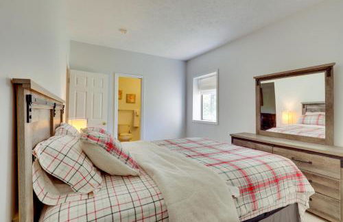 Basye Getaway with Pool Access, 2 Mi to Bryce Resort - Photo 13