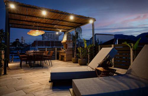 Elegant Roof Deck House with Jacuzzi - Foto 14