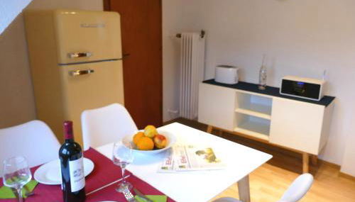 Daun Under - Photo 4