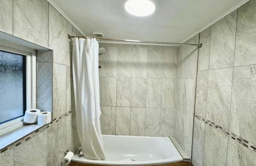 Detached 4Beds - Windsor Heathrow & London Access - Foto 6