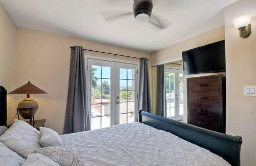 Nice home, Ocean views, and open space views. - Photo 17