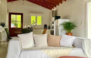 Jolie petite maison rénovée piscine - Foto 1