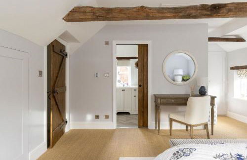 NEW - The Nook by The Butler Collection - Foto 16