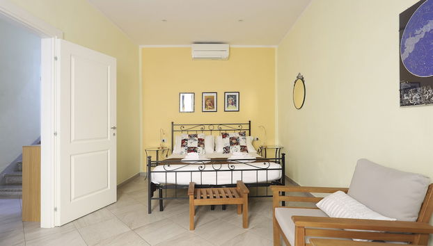 At 4 for you - Foto 2, Imagen principal