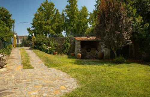 A Sobreirinha Jacuzzi e Pet Friendly - Foto 6